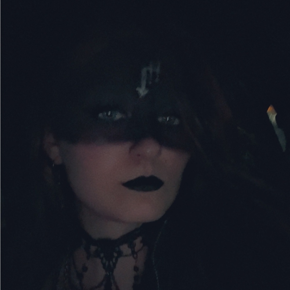 Meet your Posher, Natasha